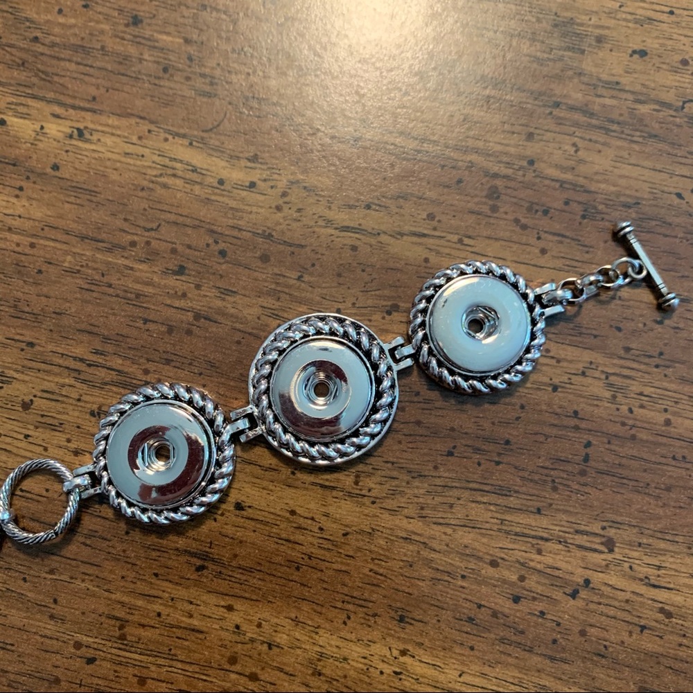 Snap bracelet - Picture 5 of 8